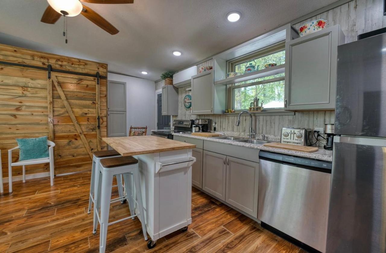 Blue Bungalow Lake Hamilton Хот Спрингс Екстериор снимка